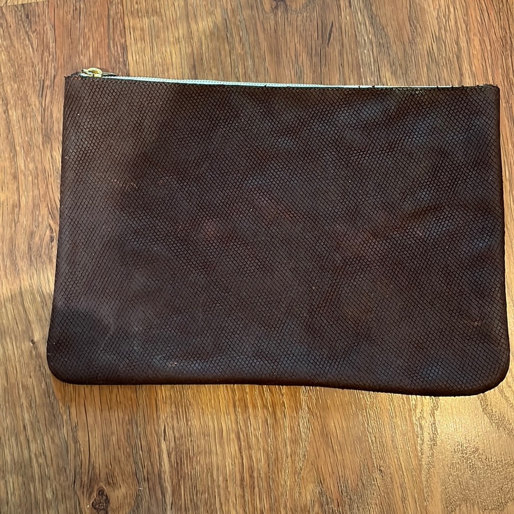BNWT American Apparel textured leather pouch - original made in USA